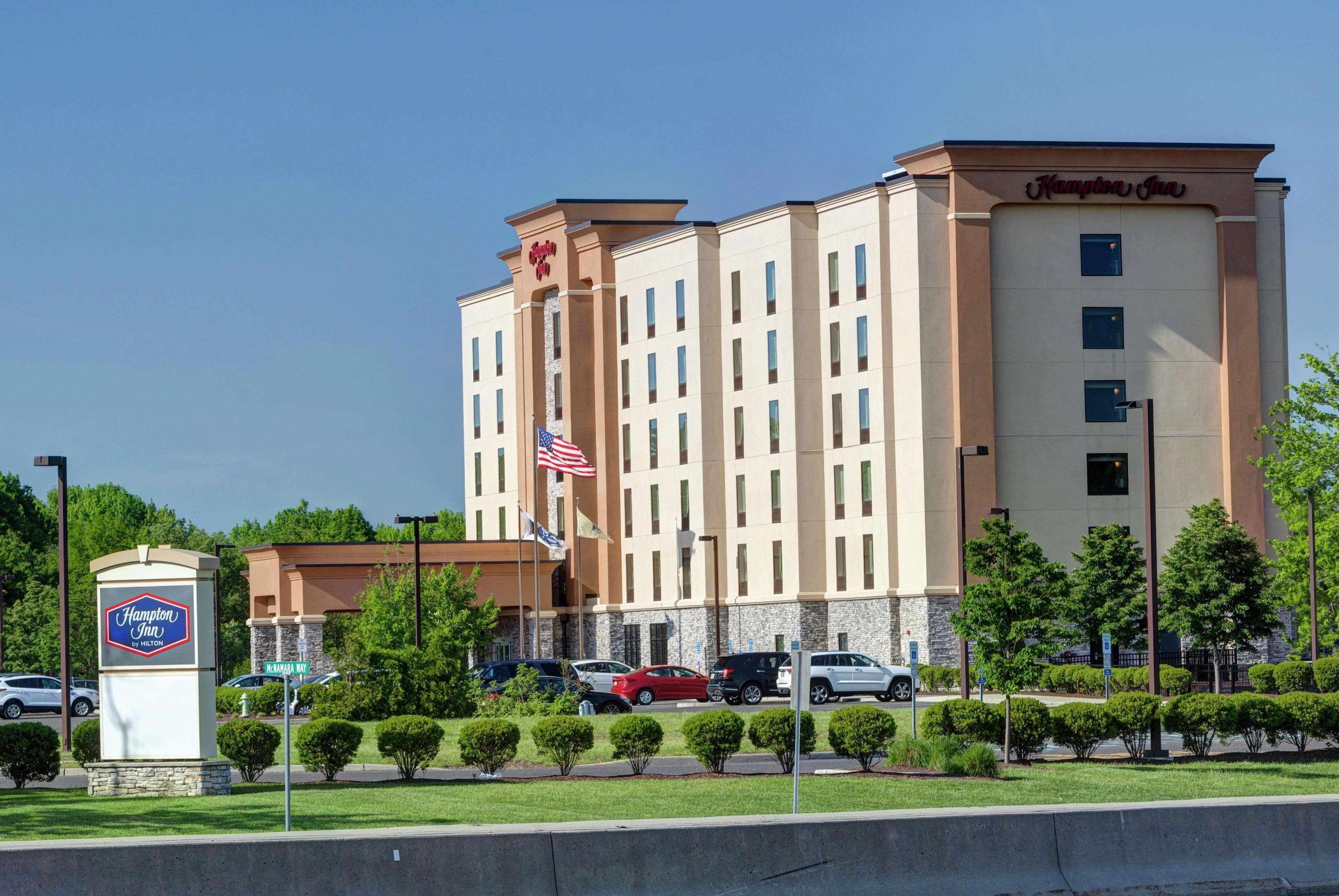 Hampton Inn Neptune Exterior photo