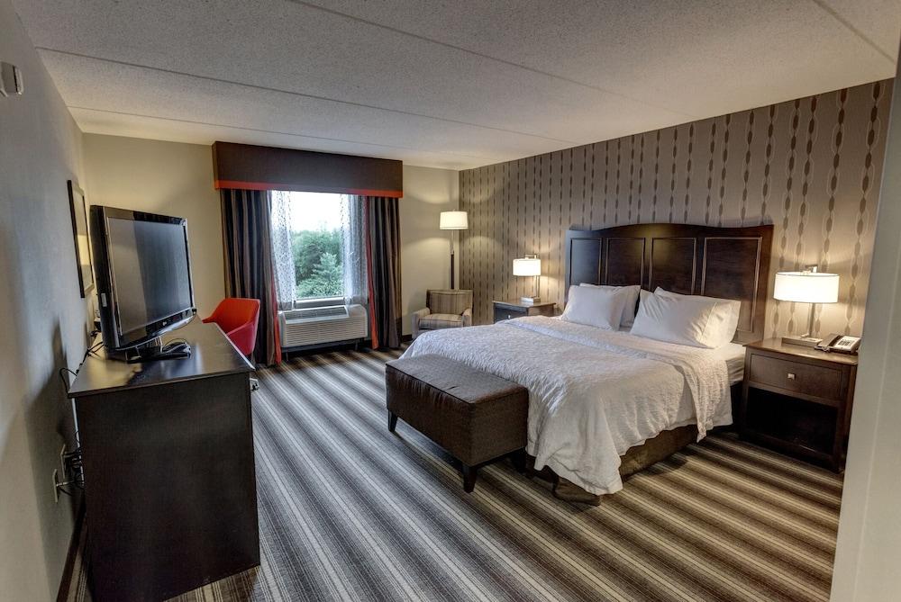 Hampton Inn Neptune Exterior photo