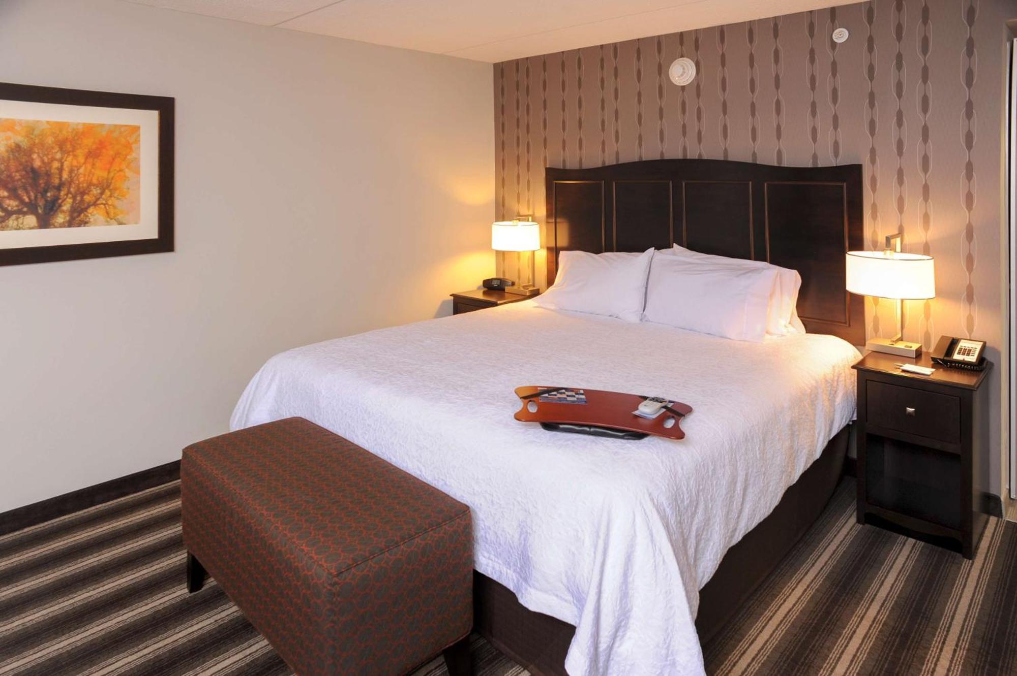 Hampton Inn Neptune Exterior photo