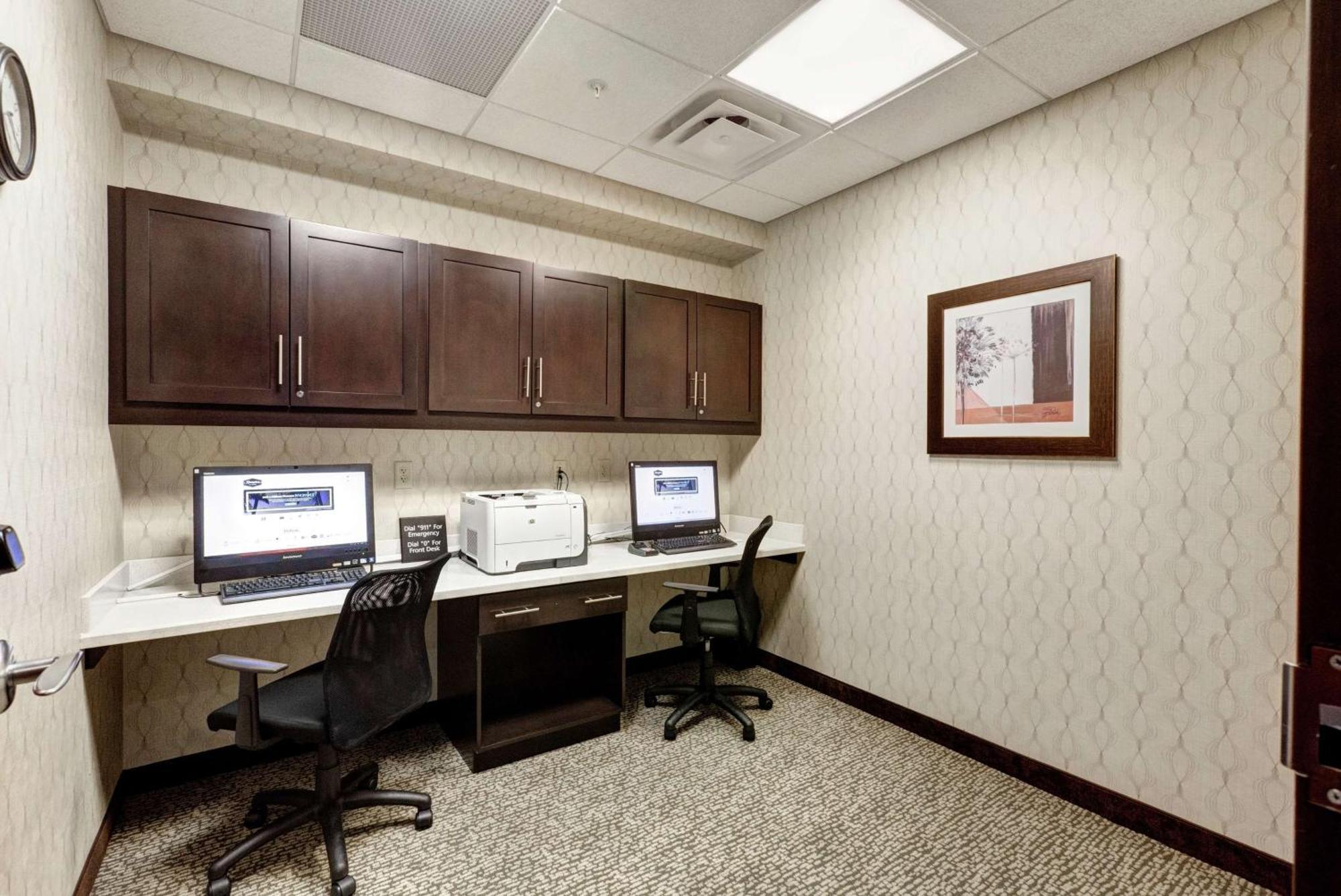Hampton Inn Neptune Exterior photo
