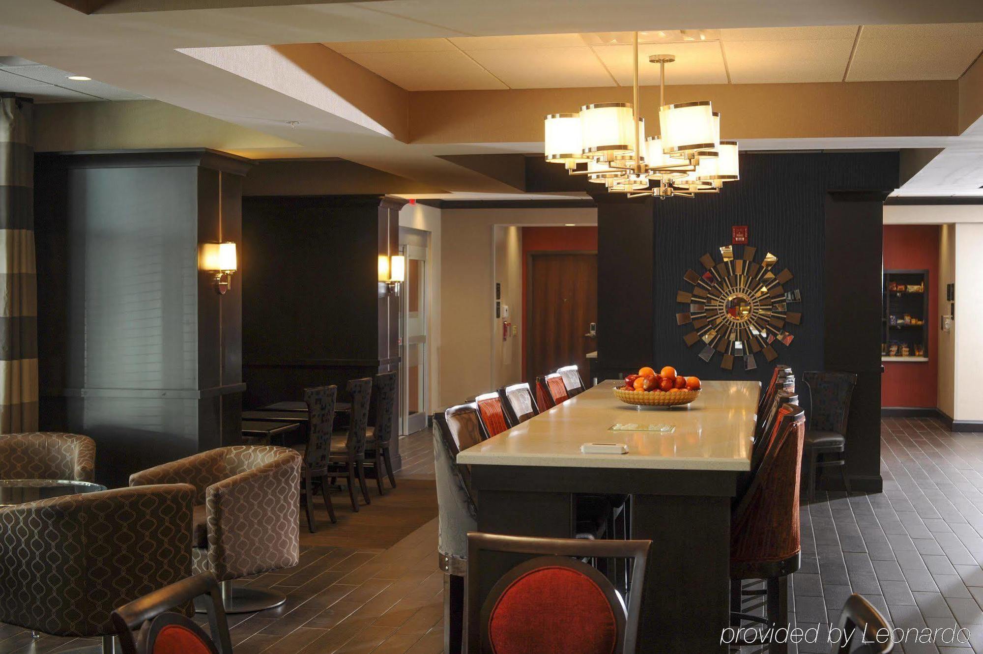 Hampton Inn Neptune Exterior photo